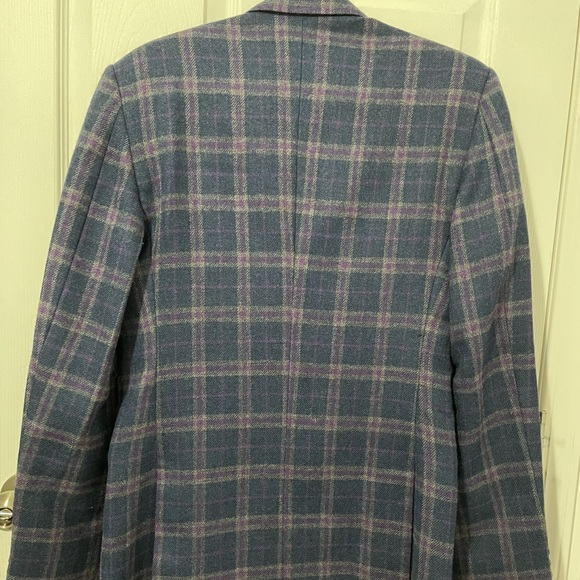 Mens Suit - Picture 1 of 2